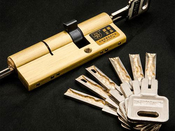 南岔24小时上门开锁公司